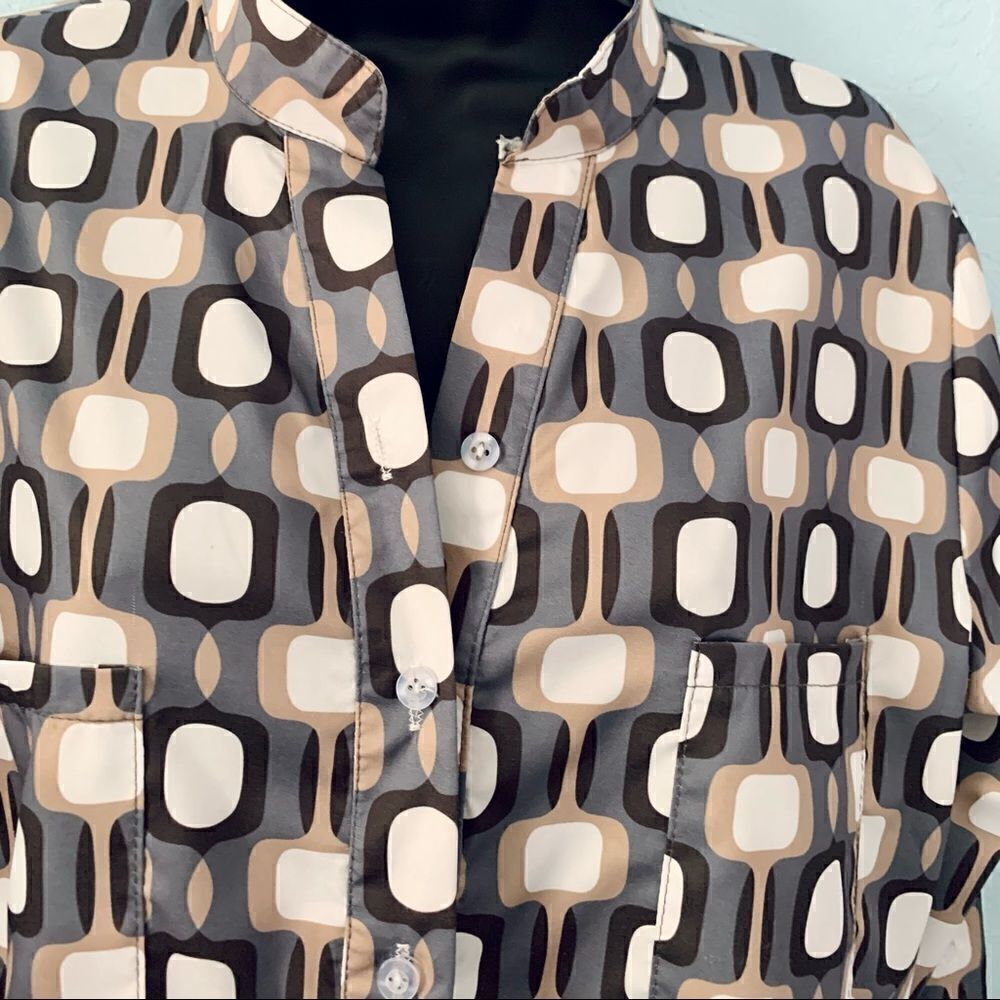 Laura Clement Abstract Print Blouse Size Large - Picture 3 of 8